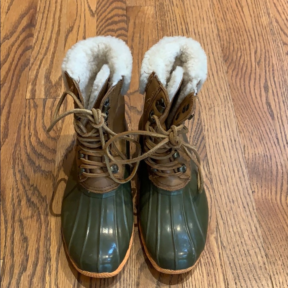 Sperry Laceup Duck Boots